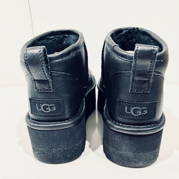 UGG WOMEN'S ULTRA MINI PLATFORM LEATHER SHEARLING LINED ANKLE BOOTS BLACK size 6 - Picture 7 of 14